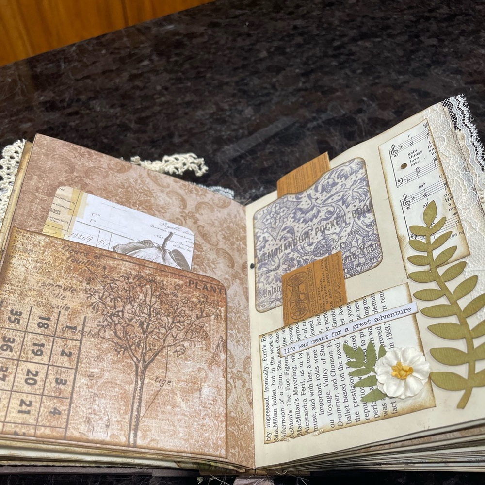 Vintage journalSOLD - Picture 11 of 16